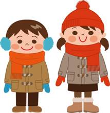 冬の服装をした子供2人